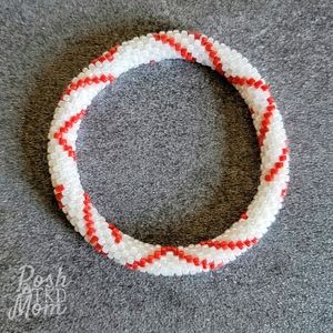 Glass Bead Bracelet (White/Red) - NWOT